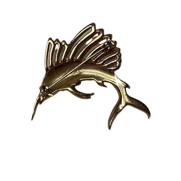 Swordfish Marlin Sailfish Pin Brooch Gold Tone Red Crystal Rhinestones - Picture 2 of 4